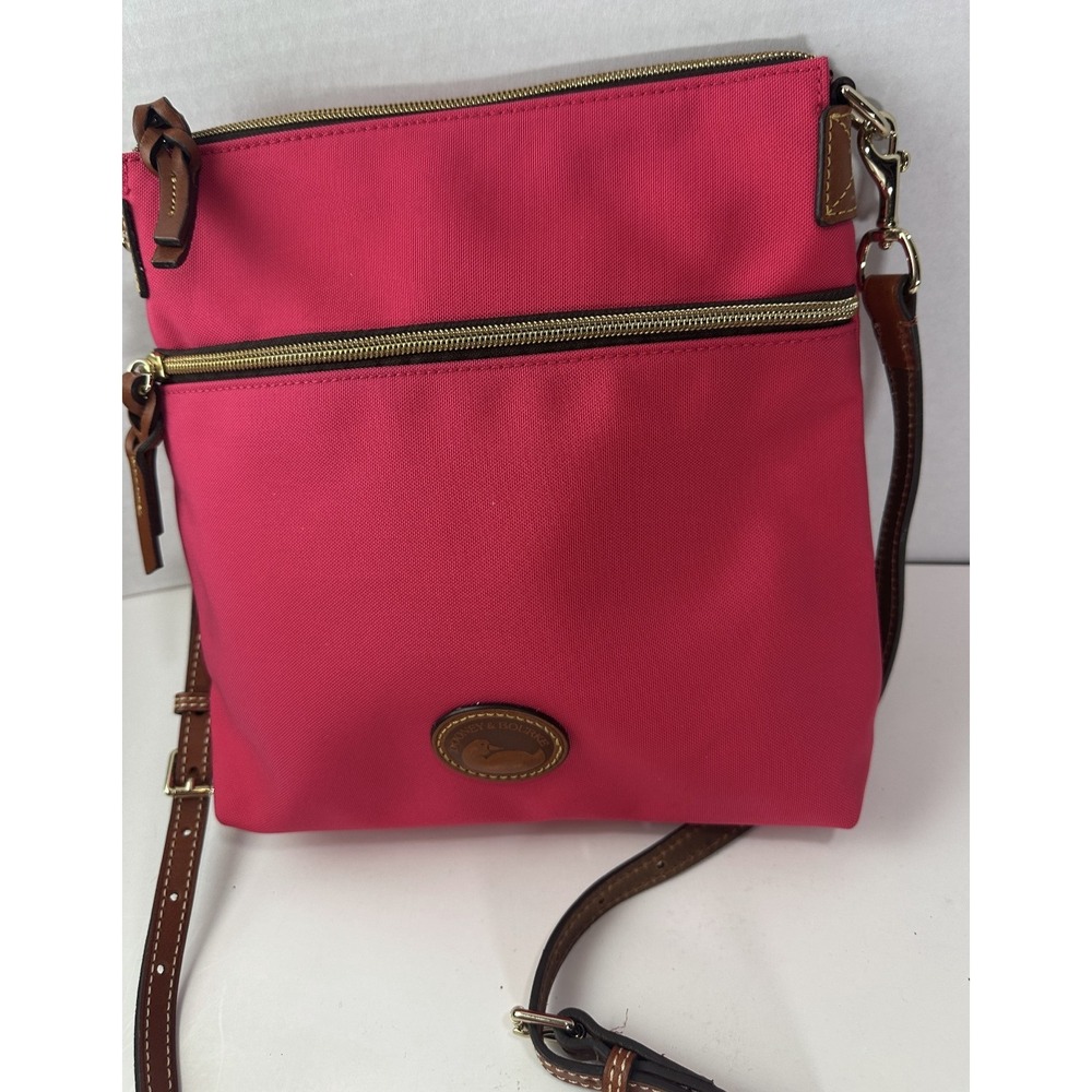 Dooney & Bourke Nylon Zip Crossbody Shoulder Bag Fuchsia Pink Leather Purse - Picture 4 of 15
